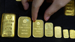 Harga Emas Antam Hari Ini Turun Tipis, Pecahan…