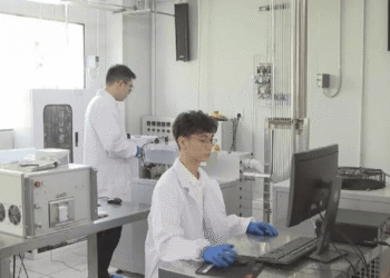 Peneliti Universitas Fudan China mengembangkan memori tercepat di dunia.