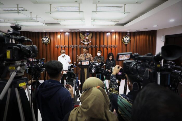 Tuntutan Wapres Gibran Mundur Kembali Muncul, Purnawirawan TNI Sebut Demi Bangsa