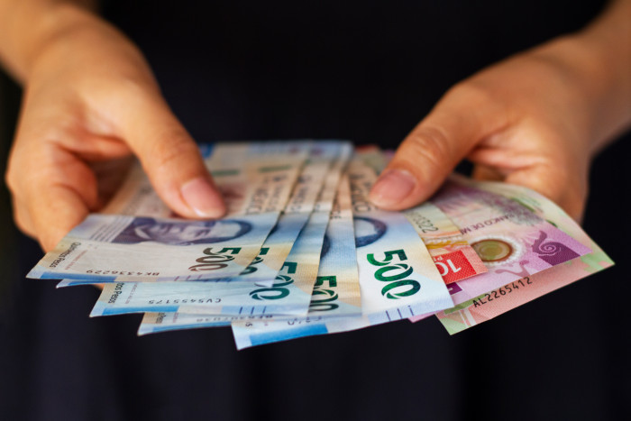 Kurs Dolar Hari Ini Melemah,…