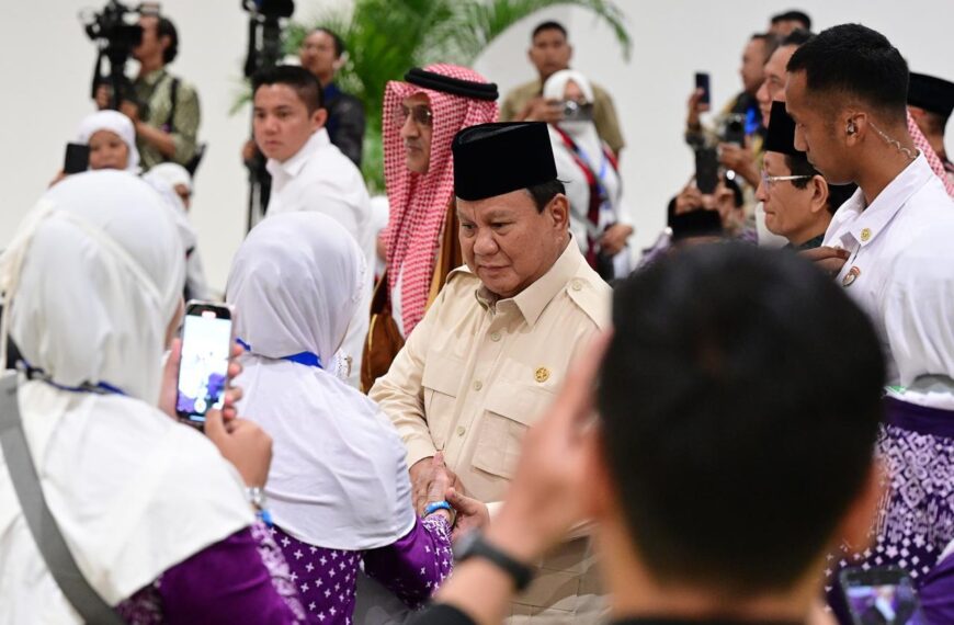 Prabowo Targetkan Penurunan Biaya Haji Lebih Murah dari Malaysia