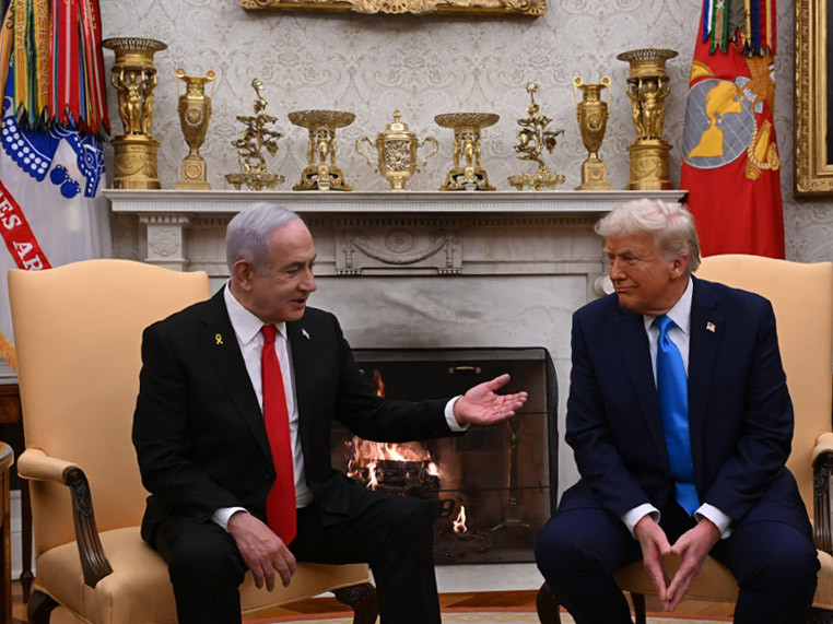 PM Netanyahu bersama Presiden AS Donald Trump di Gedung Putih. Bayangan AIPAC di Washington pengaruhi politik luar negeri AS. Operasi lobi pro-Israel picu kontroversi tentang arah dan independensi kebijakan Amerika.