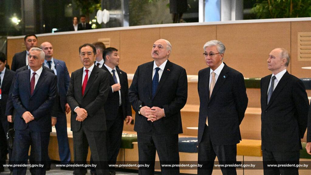 Para pemimpin negara anggota EAEU dalam KTT Astana 2026.