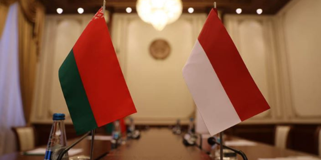 Встреча представителей Индонезии и Беларуси по вопросам экономического сотрудничества.