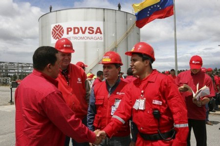 China dan investor Wall Street sama-sama memiliki kepentingan besar dalam restrukturisasi utang Venezuela yang sedang berlangsung.